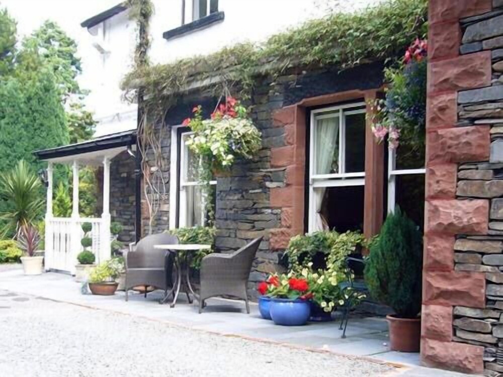 Lakes End Country Guest House — 4-Star Luxury Hotel in Ulverston, United Kingdom
