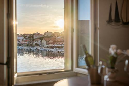 Bella Vista — 4-Star Luxury Hotel in Cres, Croatia