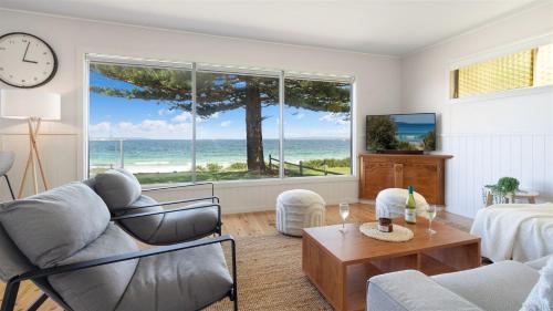 Absolute Beach - carbon neutral hotel in Unknown City