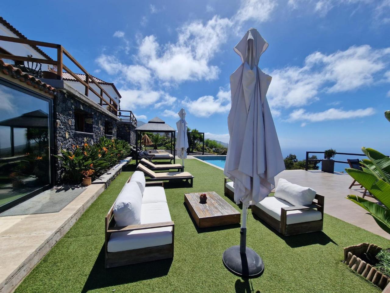 My hell Village — 4-Star Luxury Hotel in Tijarafe, Spain