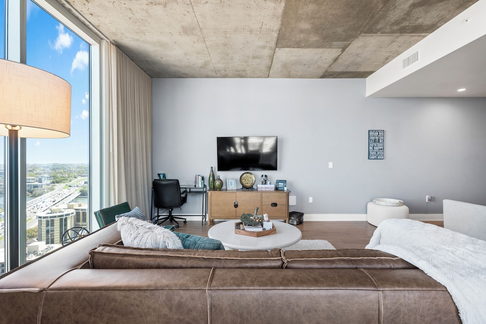 Austin Condo Hotel - photo 470