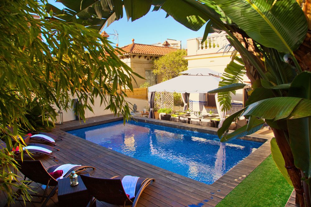 Villa Victoria Barcelona — 4-Star Luxury Hotel in Barcelona, Spain