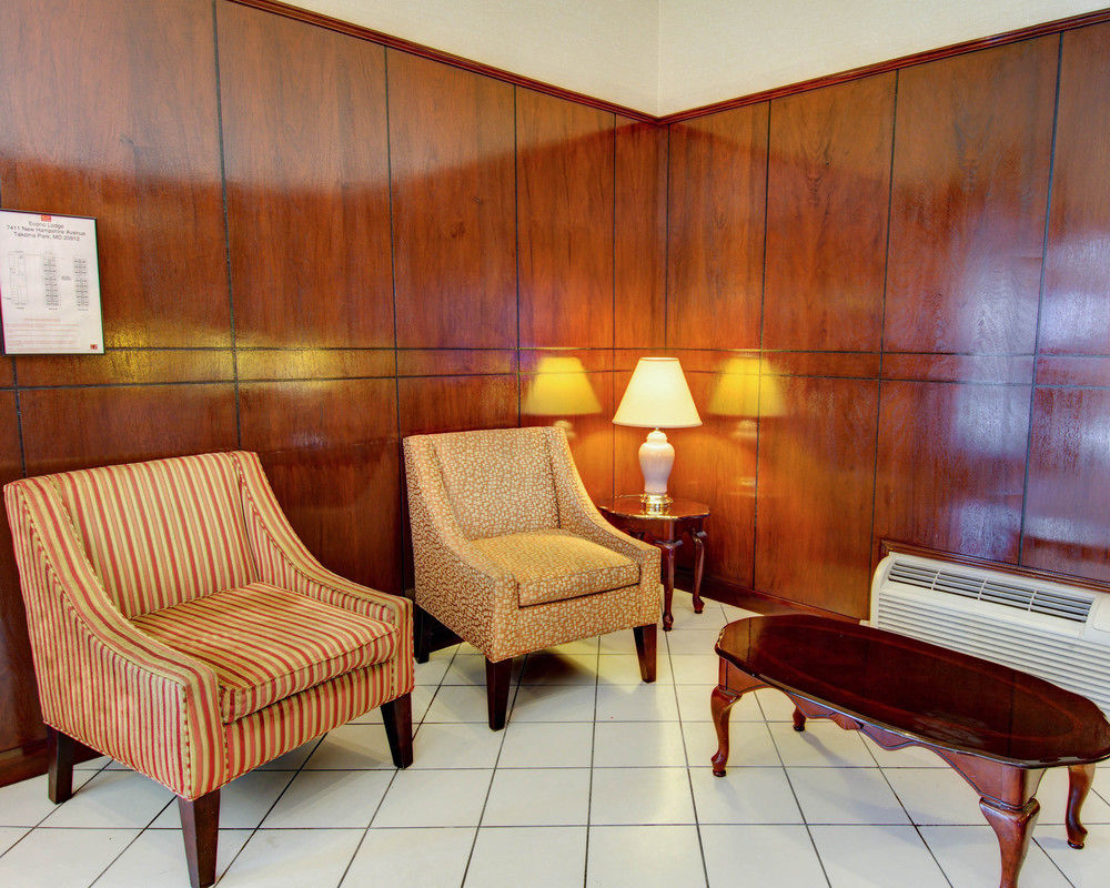 Econo Lodge Takoma Park - photo 11