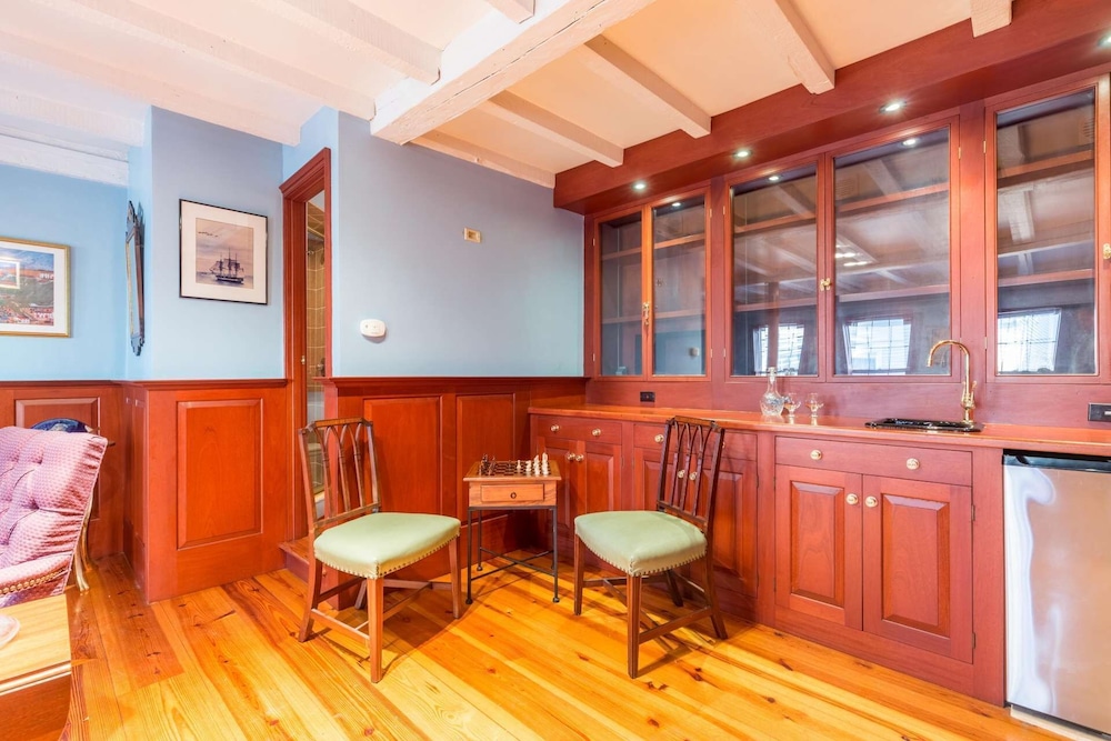 Rockmere Inn - photo 20