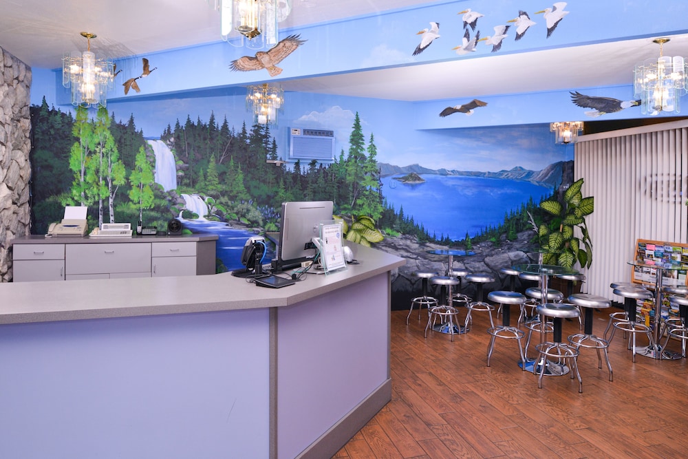 The Maverick Motel Main Street USA Collection by PNW Hospitality - photo 4