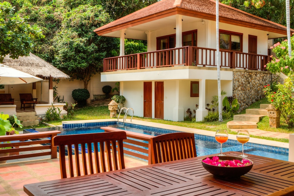 Villa Sapparos — 4-Star Luxury Hotel in Koh Samui, Thailand