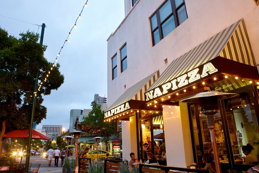 La Pensione Hotel - photo 22