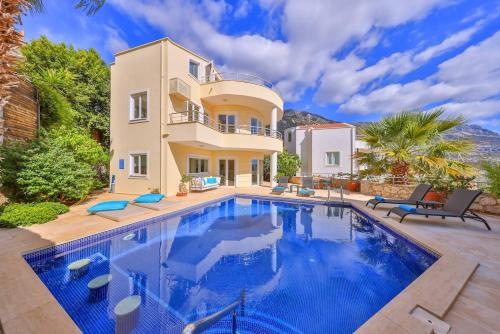 The Grove - carbon neutral hotel in Kas