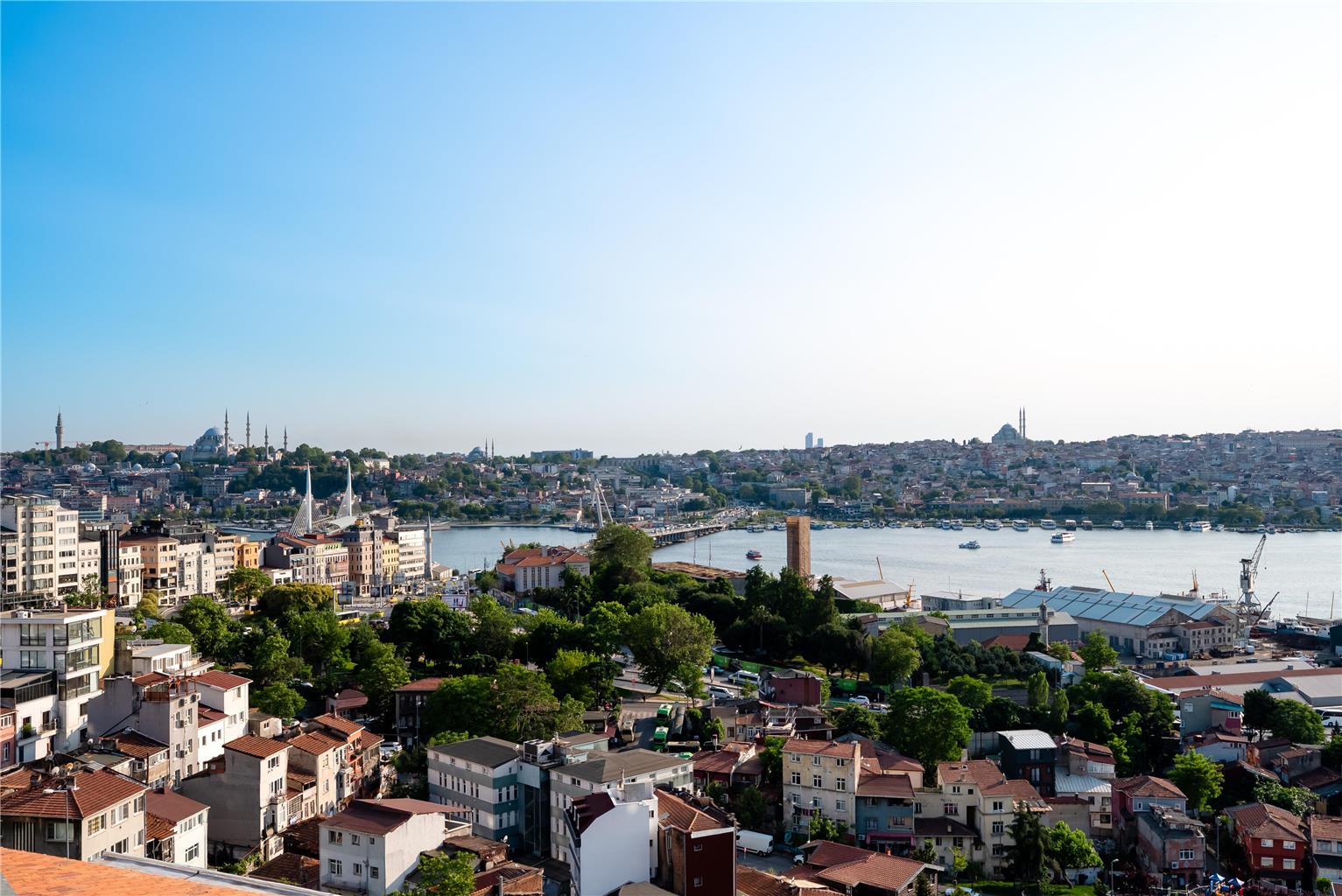 Radisson Blu Hotel Istanbul Pera — 5-Star Luxury Hotel in Istanbul, Turkey
