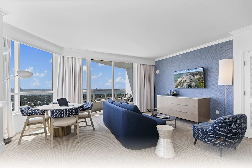 Fontainebleau Miami Beach Private Luxury Suites - photo 182
