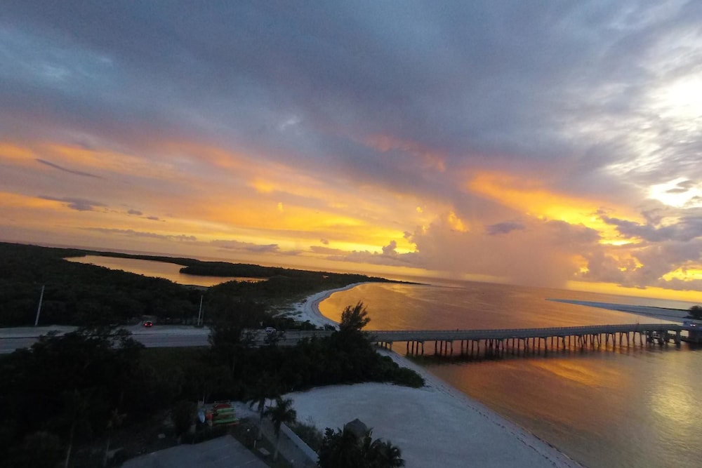 Lovers Key Beach Club by Lovers Key Vacations - photo 243