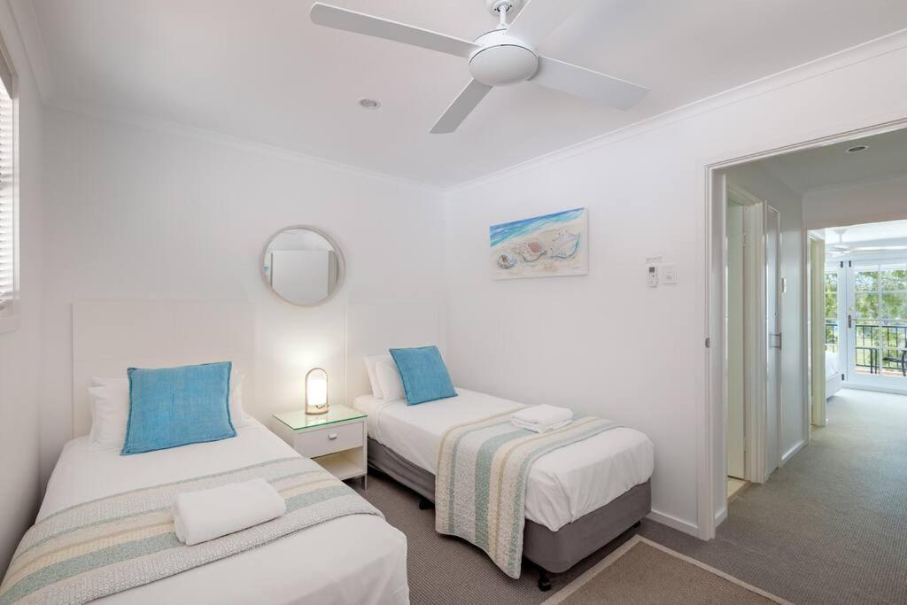 Villa Aqua 6 Riverfront Noosaville — 4-Star Luxury Hotel in Noosaville, Australia