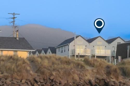 Bela Pacific — 4-Star Luxury Hotel in Rockaway Beach, United States