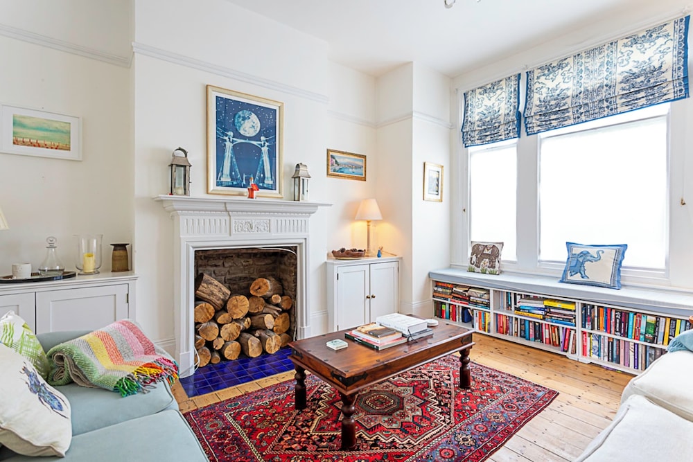 Gorgeous Brixton Garden House — 4-Star Luxury Hotel in London, United Kingdom
