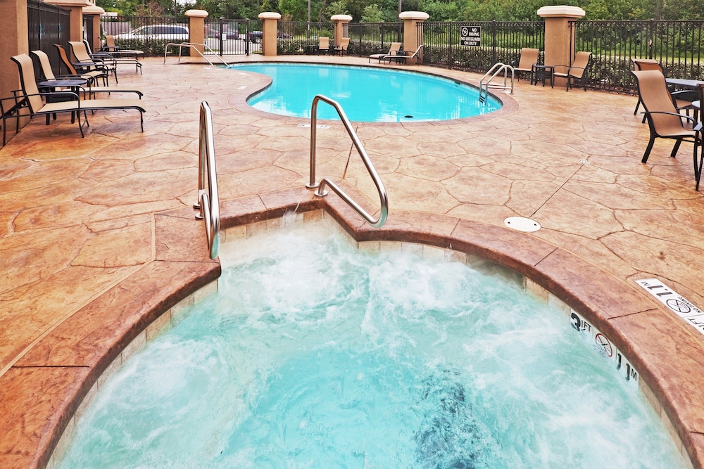 Holiday Inn Express Hotel & Suites Durant by IHG - photo 15