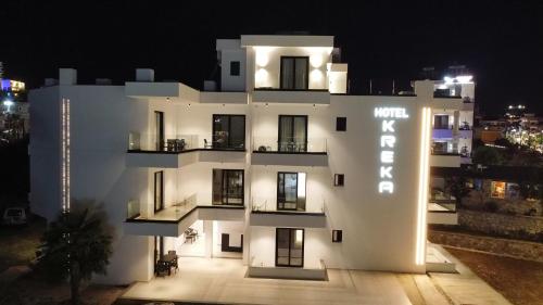 Hotel Kreka - last minute hotel in Ksamil