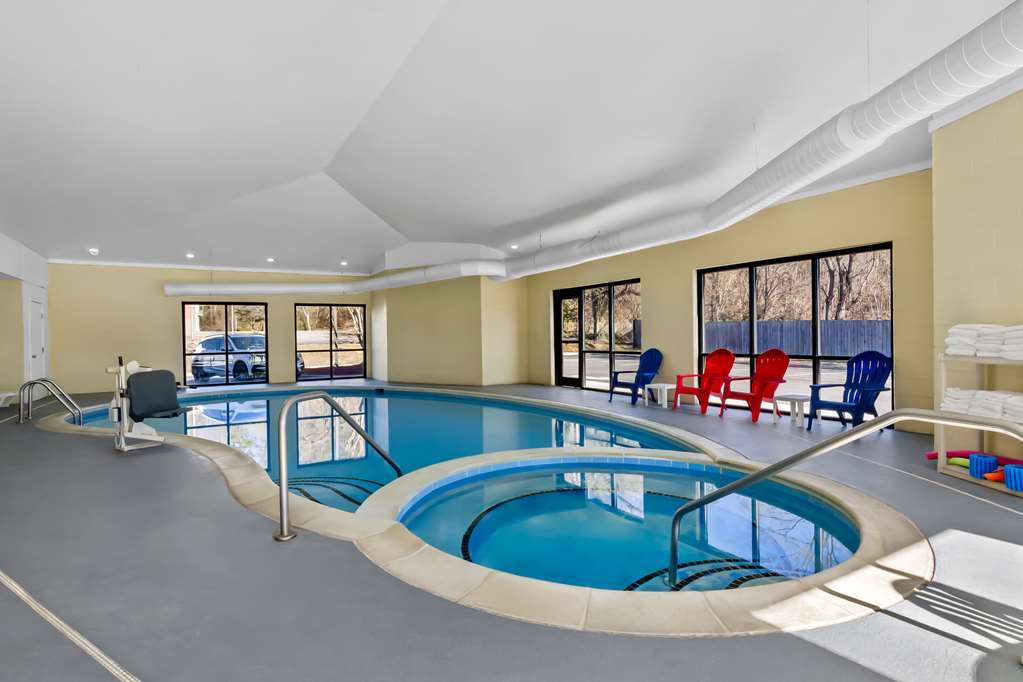 Comfort Suites Salem Roanoke I 81 - photo 26