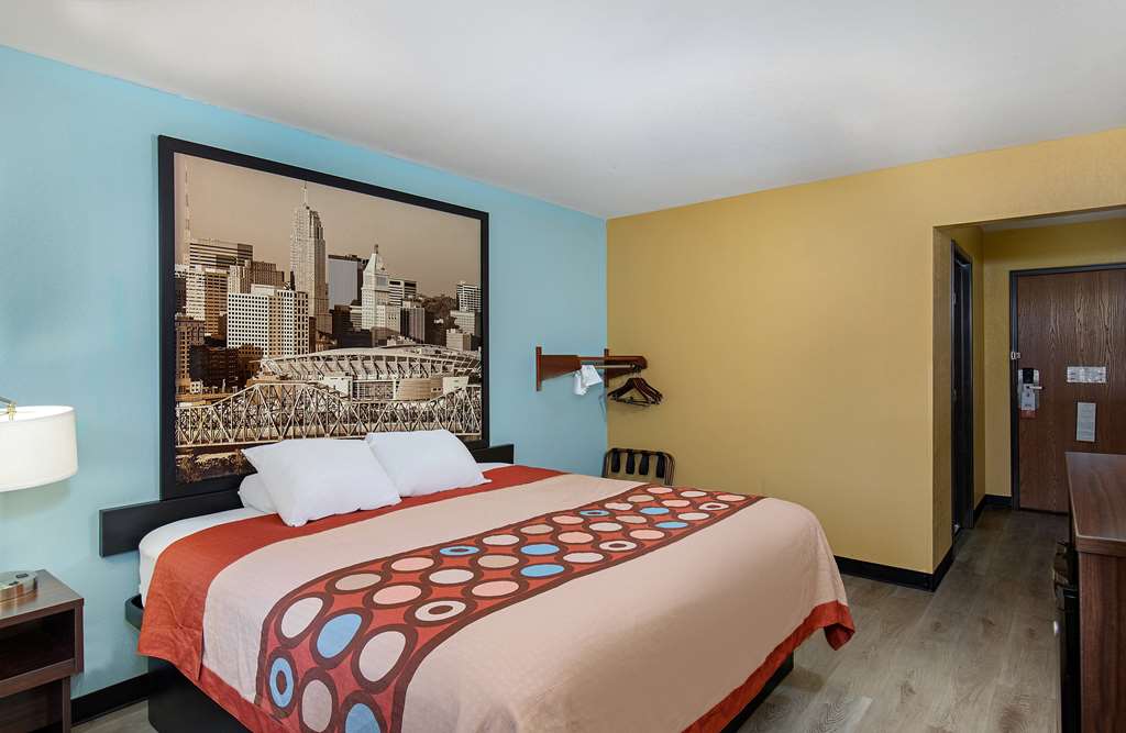 Super 8 by Wyndham Eddyville Kuttawa - photo 14