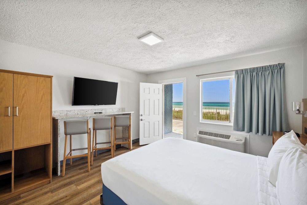 Sugar Sands Beachfront Hotel a By The Sea Resort - photo 14