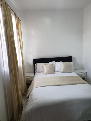 Lovely 2 and 1 bedroom guest units Karen — 4-Star Luxury Hotel in Nairobi, Kenya