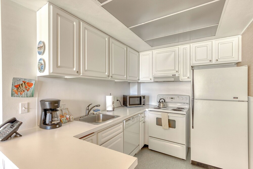 Sand & Sea Resort Condominiums - photo 306