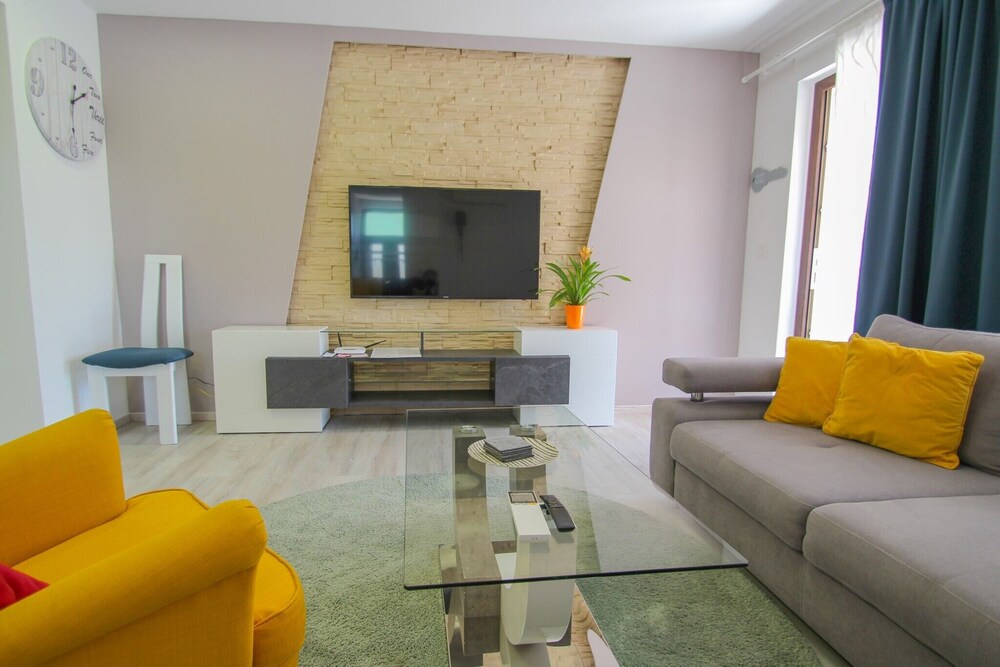 Welcome Hotel - carbon neutral hotel in Aksu