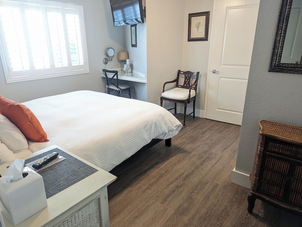 Capitola Hotel - photo 35