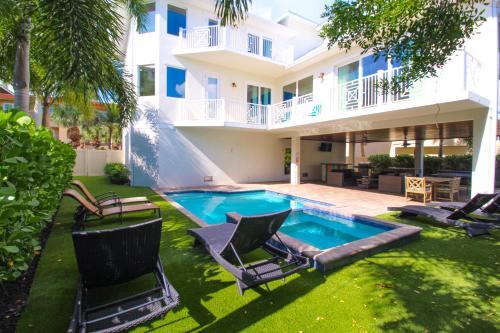 Coconut Cove - photo 54