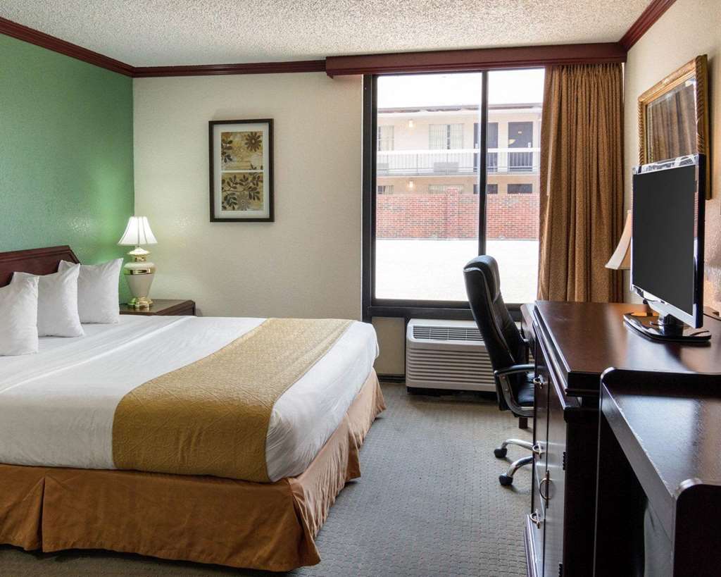 Quality Inn Shreveport Airport - photo 10