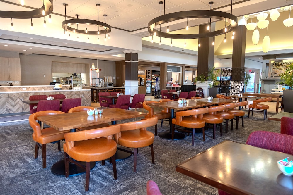 Hilton Garden Inn Pittsburgh Southpointe - photo 40