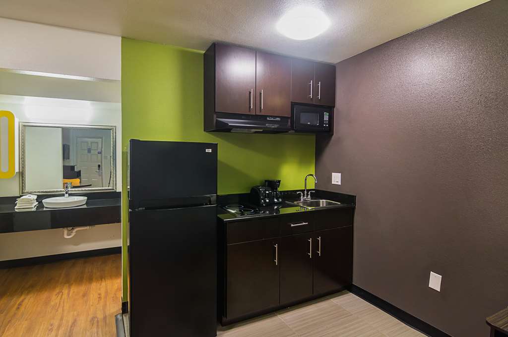 Studio 6 Tyler TX - photo 20