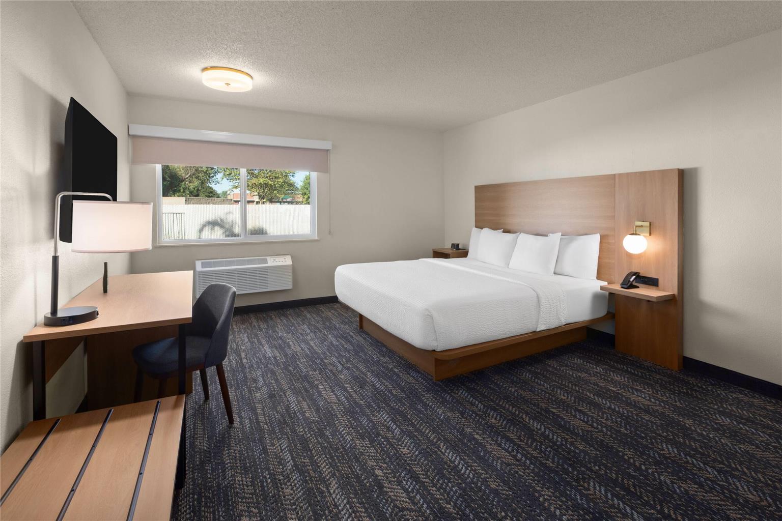 Ramada by Wyndham Merced - photo 10