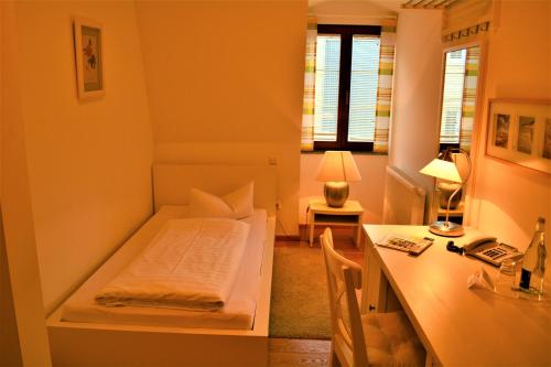 Economy Hotel Kronach — Kronach — photo 5