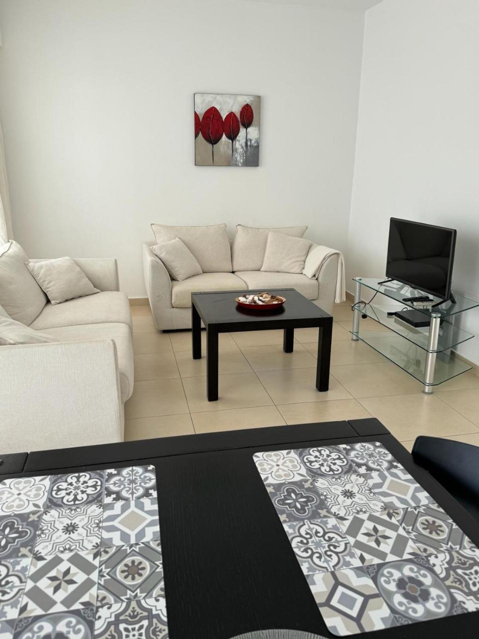 Modern Vacation Home at Elysia Park