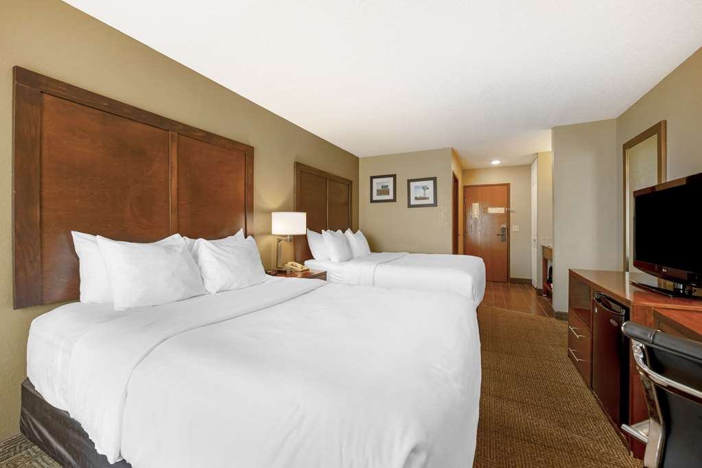 Comfort Inn Lexington - photo 13
