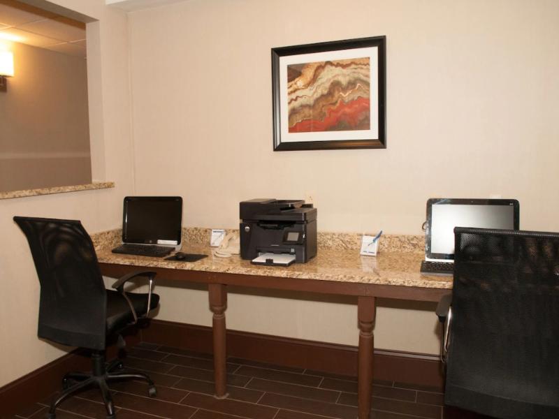 Holiday Inn Express Vernon Manchester by IHG - photo 38