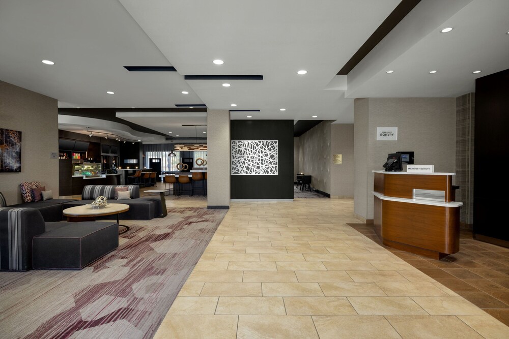 Courtyard by Marriott Omaha Bellevue Beardmore Event Center - photo 6