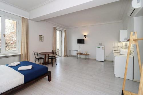 Super Central and Cozy Apartment Next to Stamba