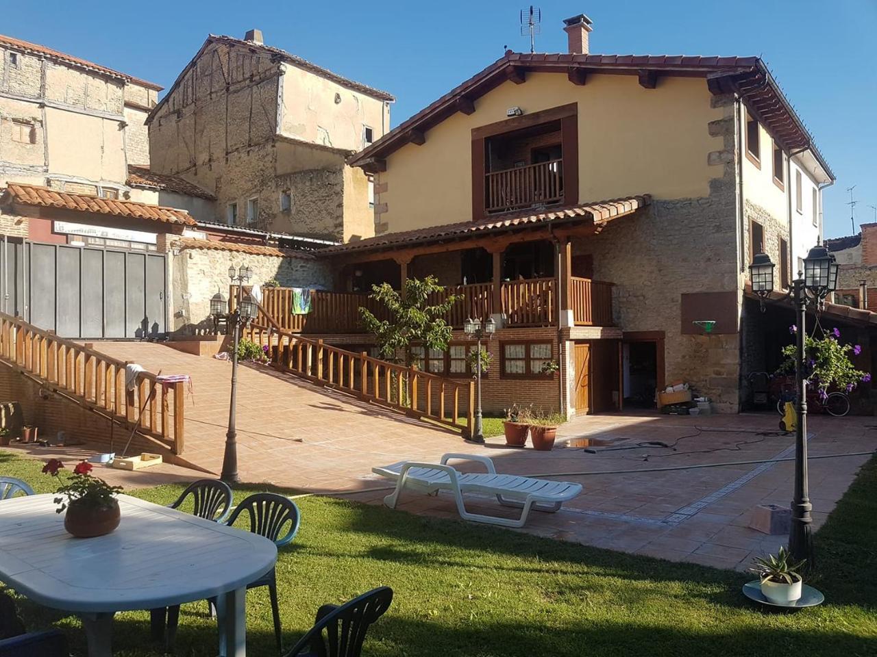 Casa Cristeta — 4-Star Luxury Hotel in Medina De Pomar, Spain