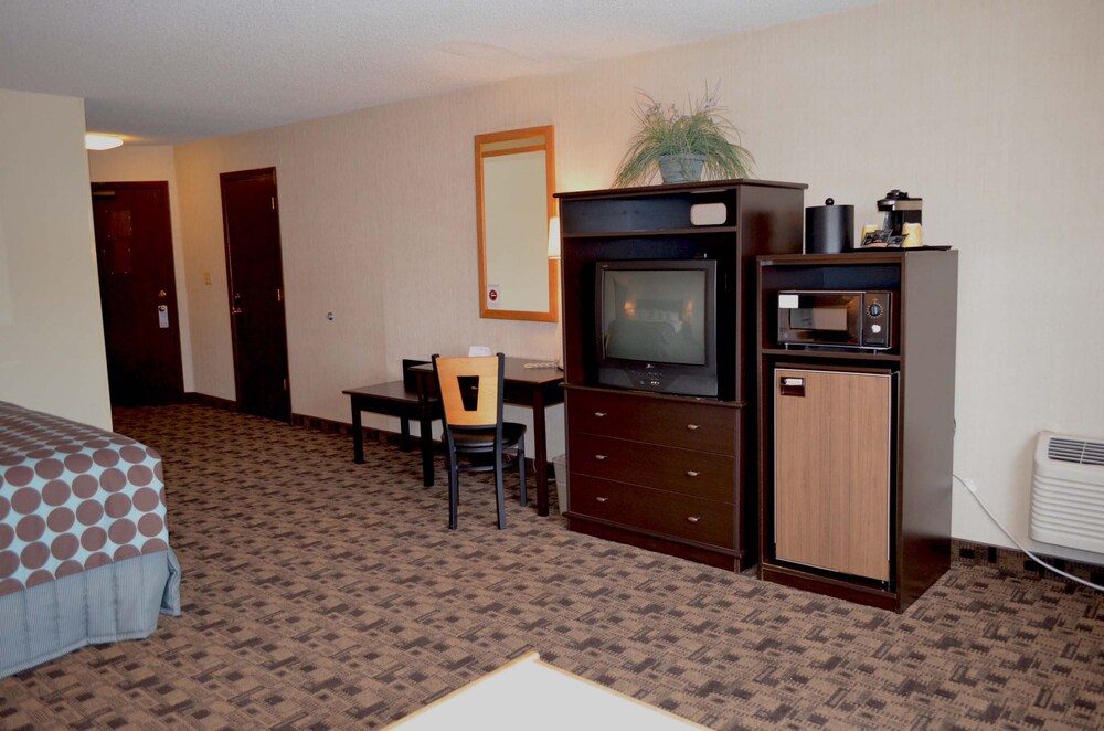 Cottonwood Suites Boise Riverside Downtown - photo 11