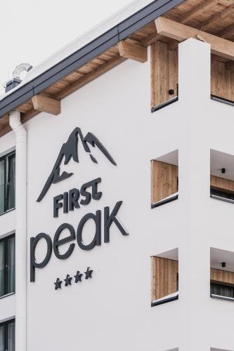 Firstpeak Chalets in Untertauern, Austria