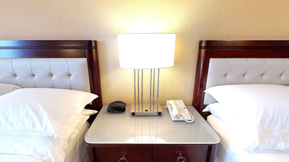 Sheraton West Des Moines Hotel - photo 20