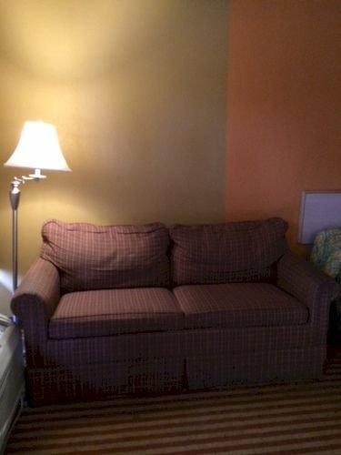 Richmond Inn & Suites - photo 6