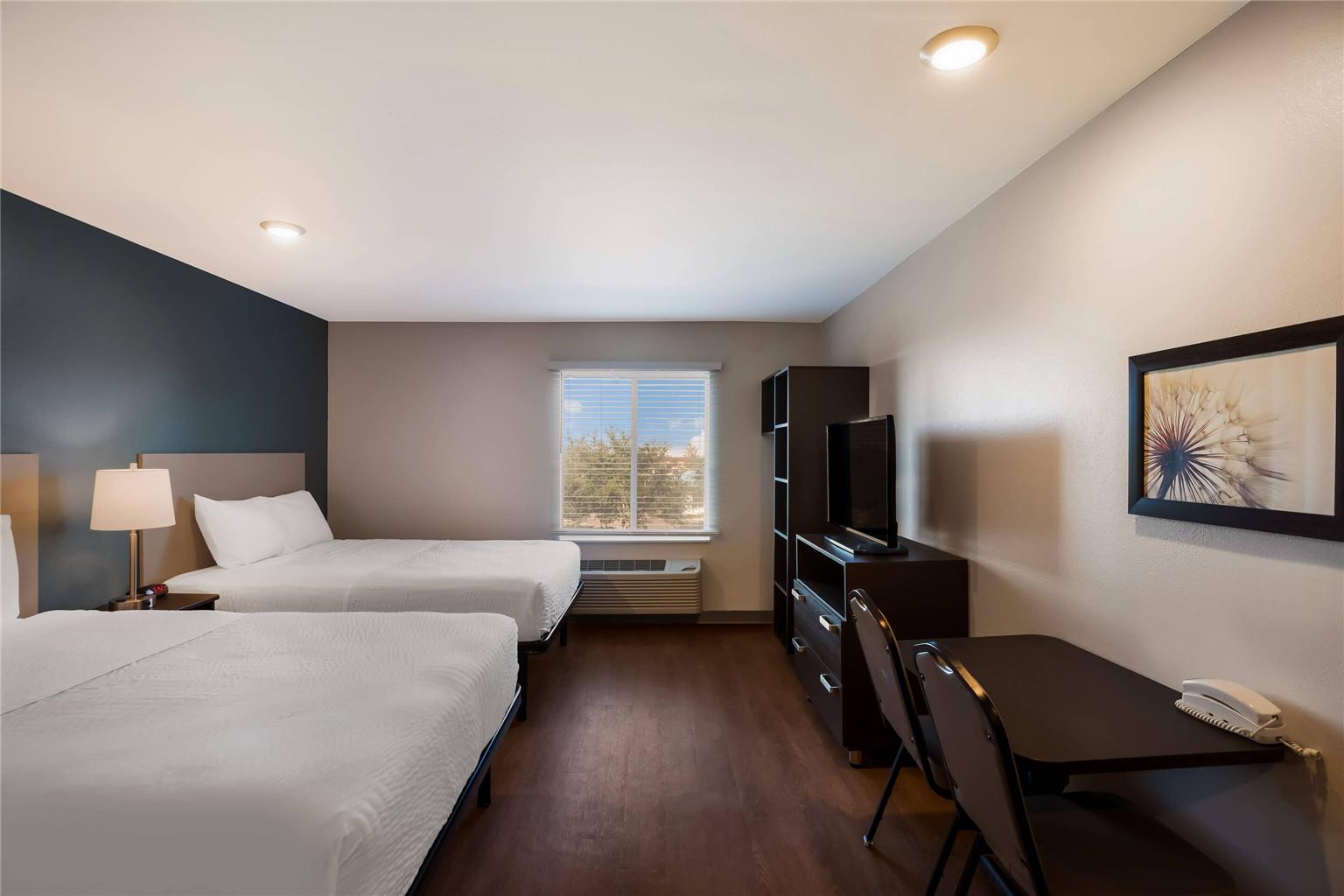 WoodSpring Suites Orlando West Clermont - photo 22