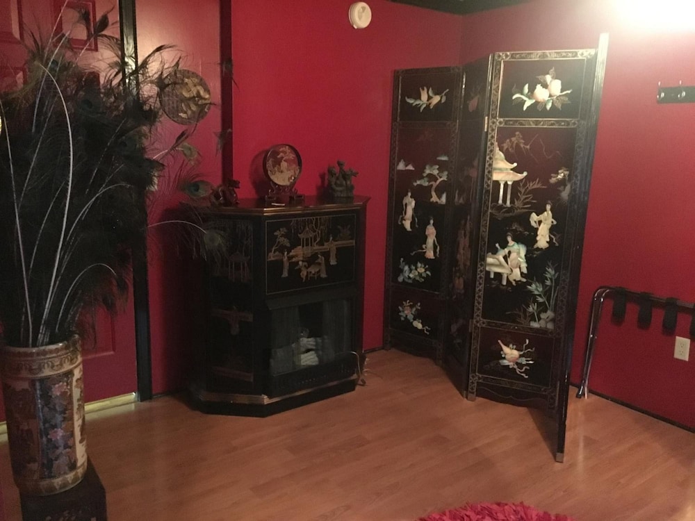 Shady Lady Bed & Breakfast - photo 30