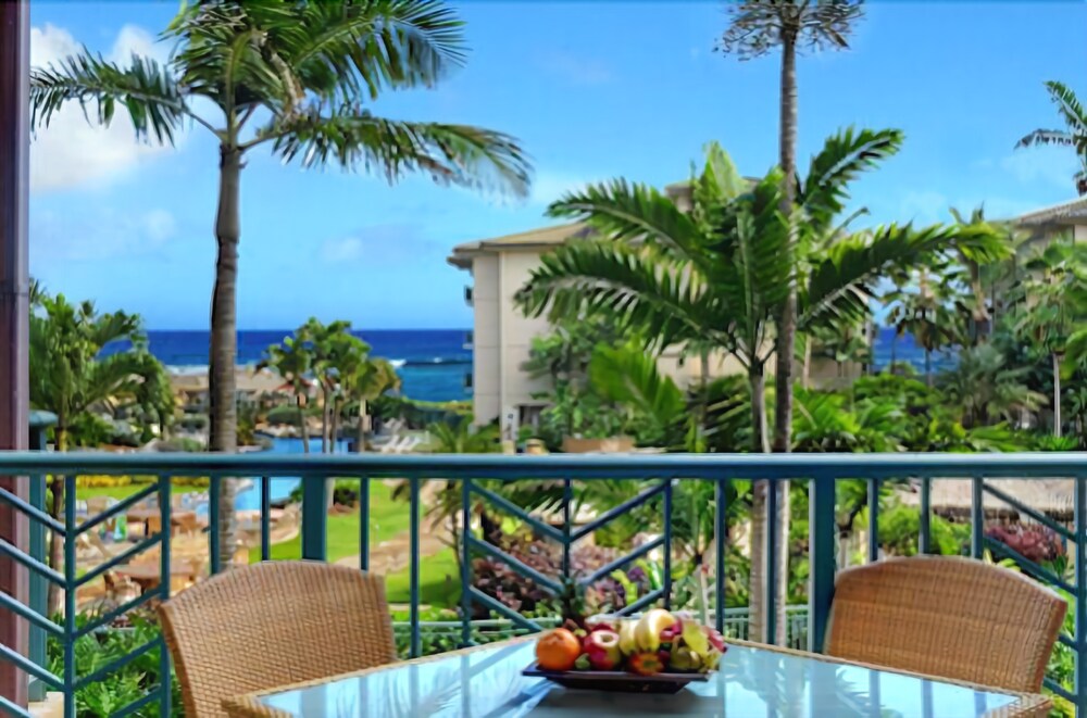 Waipouli Beach Resort D204 by RedAwning — hotel in Kapa'a