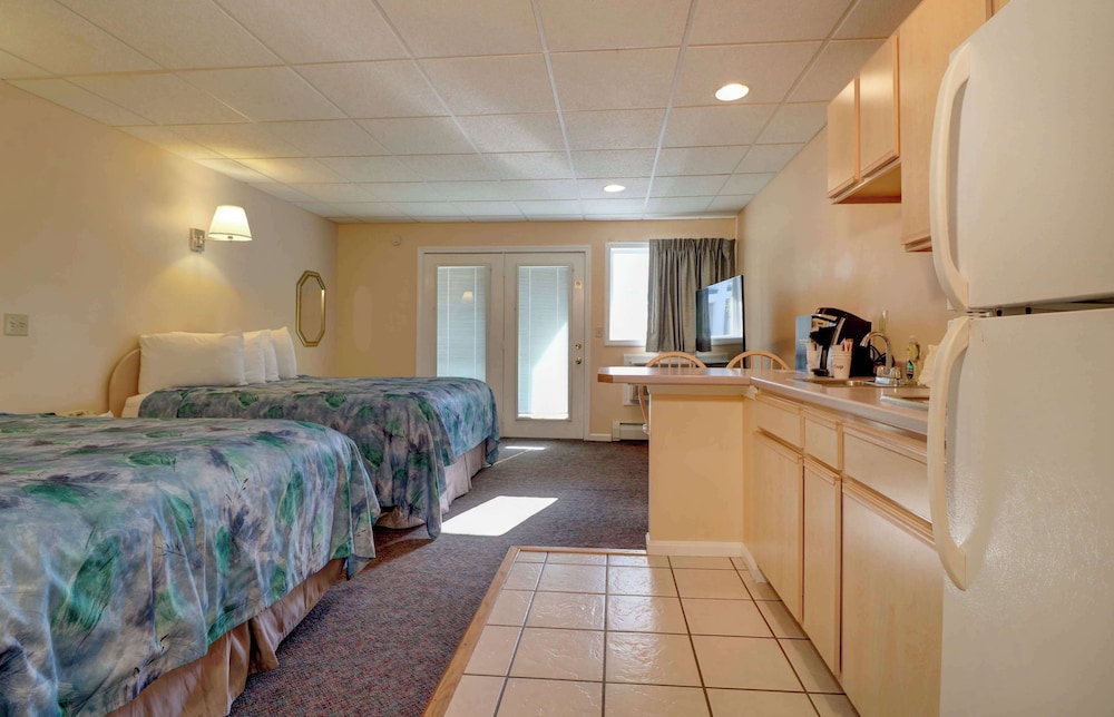 Sea View Inn - photo 9