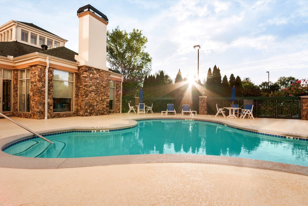 Hilton Garden Inn Atlanta Northpoint - photo 18