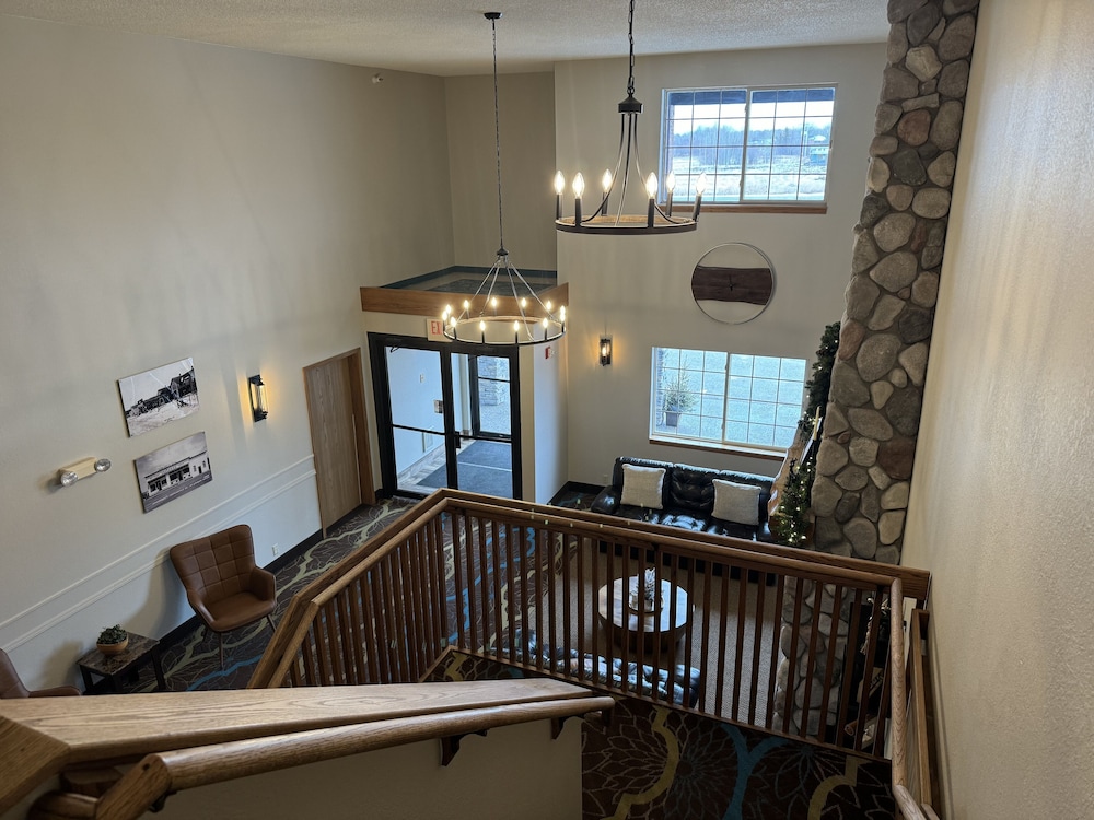 Crossroads Hotel - photo 4