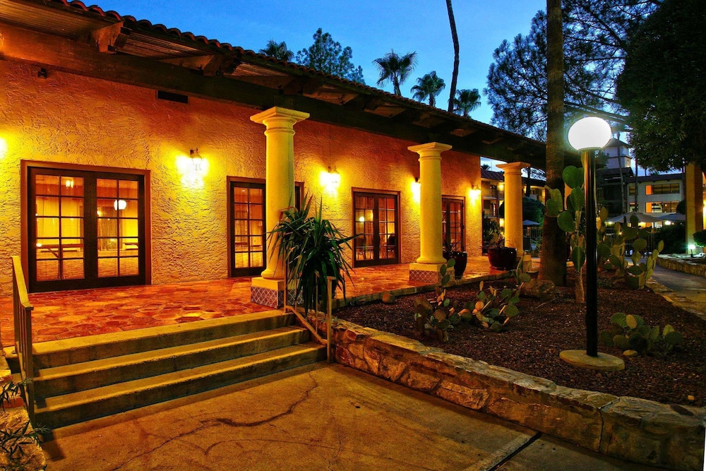 DoubleTree Suites by Hilton Tucson Airport - photo 48